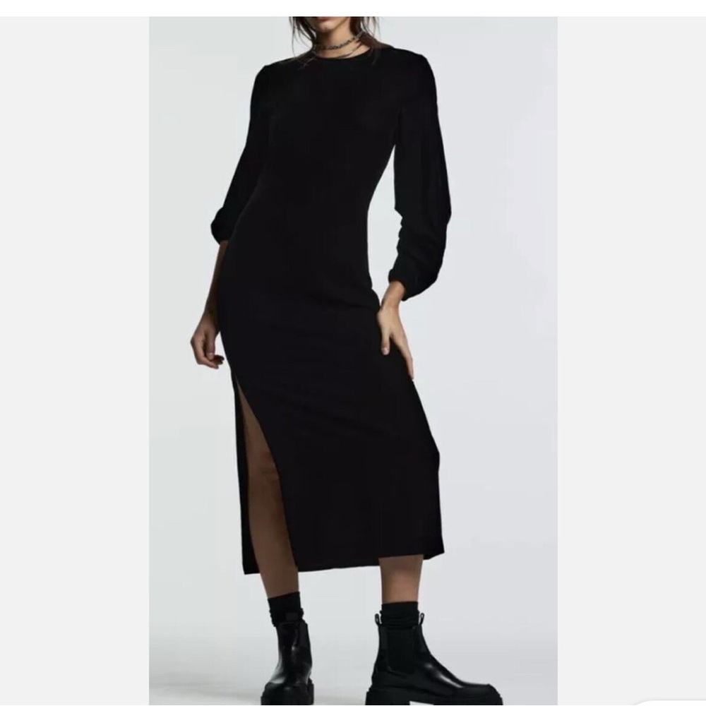 Zara Velvet Midi Dress with Long Sleeves